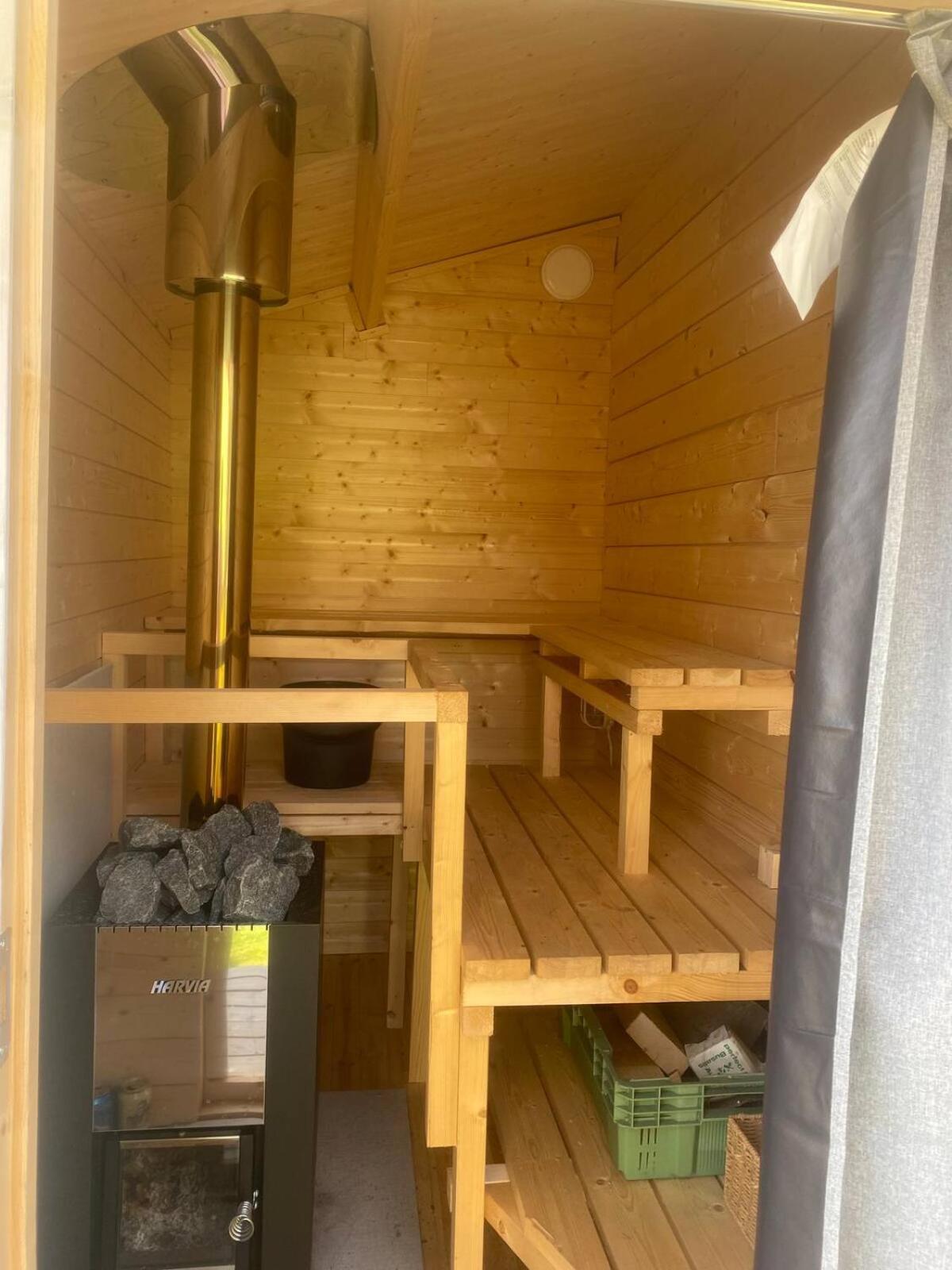 Niiralan Tila : Starlite Cabin Laitila 外观 照片